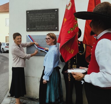 odprtje spominske plošče