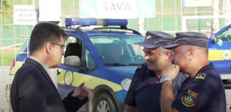 Lenarčič z gasilci 